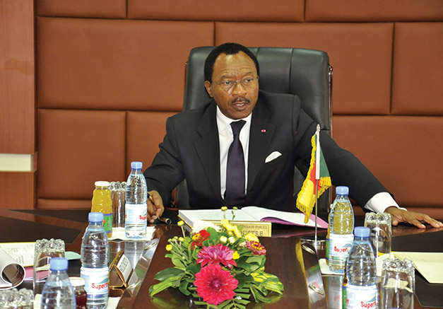 Cameroun-Infrastructures : Le Ministre Emmanuel Nganou Djoumessi instruit  des pénalités à l’endroit d’Armada BTP à propos du pont de Palar sur le Mayo Kalliao